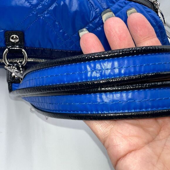 Coach RARE Poppy Blue Ice Ski Bunny Glam Tote with Two Acrylic Tags - Picture 11 of 15